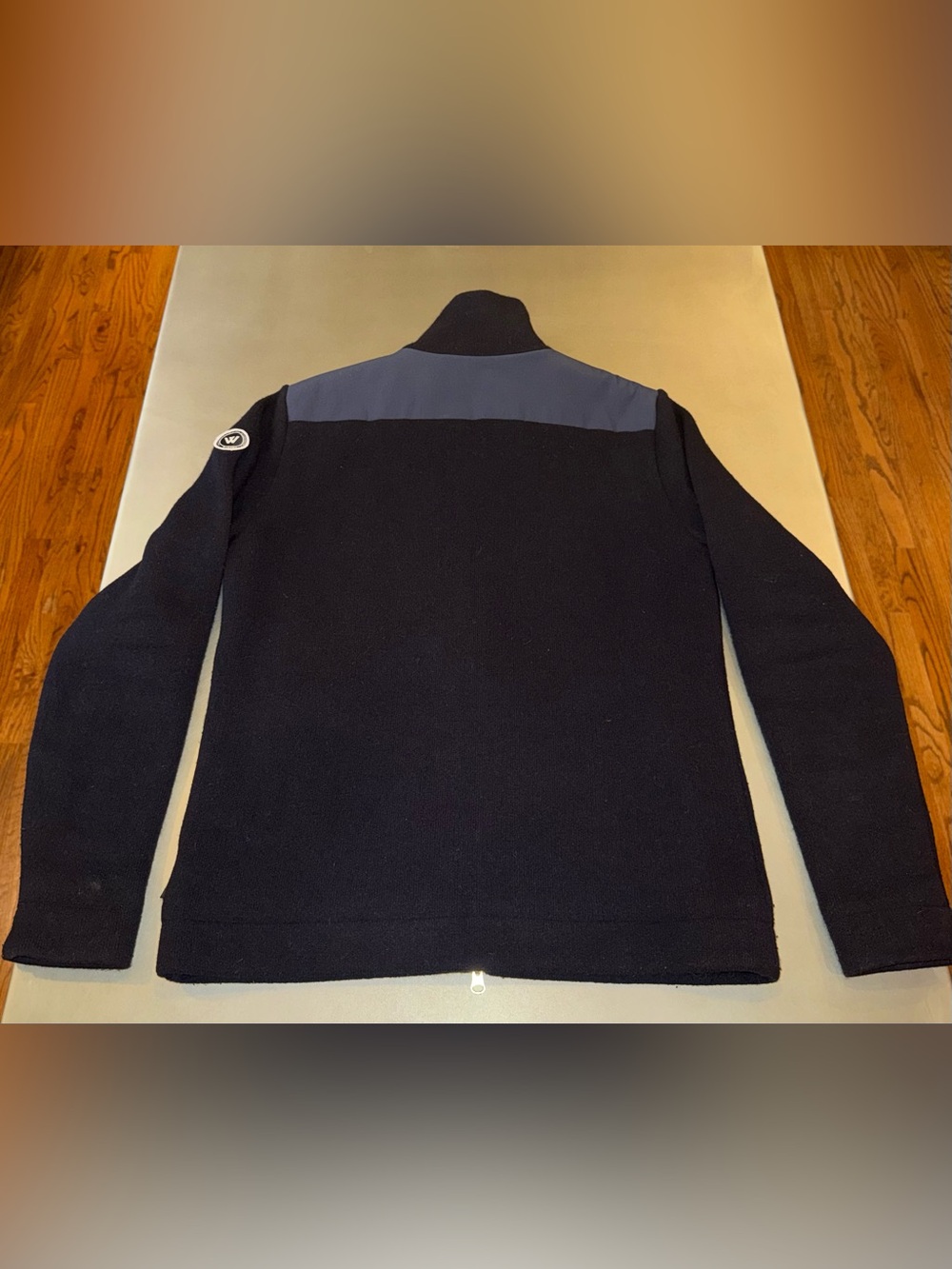 Holebrook Windproof Full Zip Jacket - Picture 2 of 7